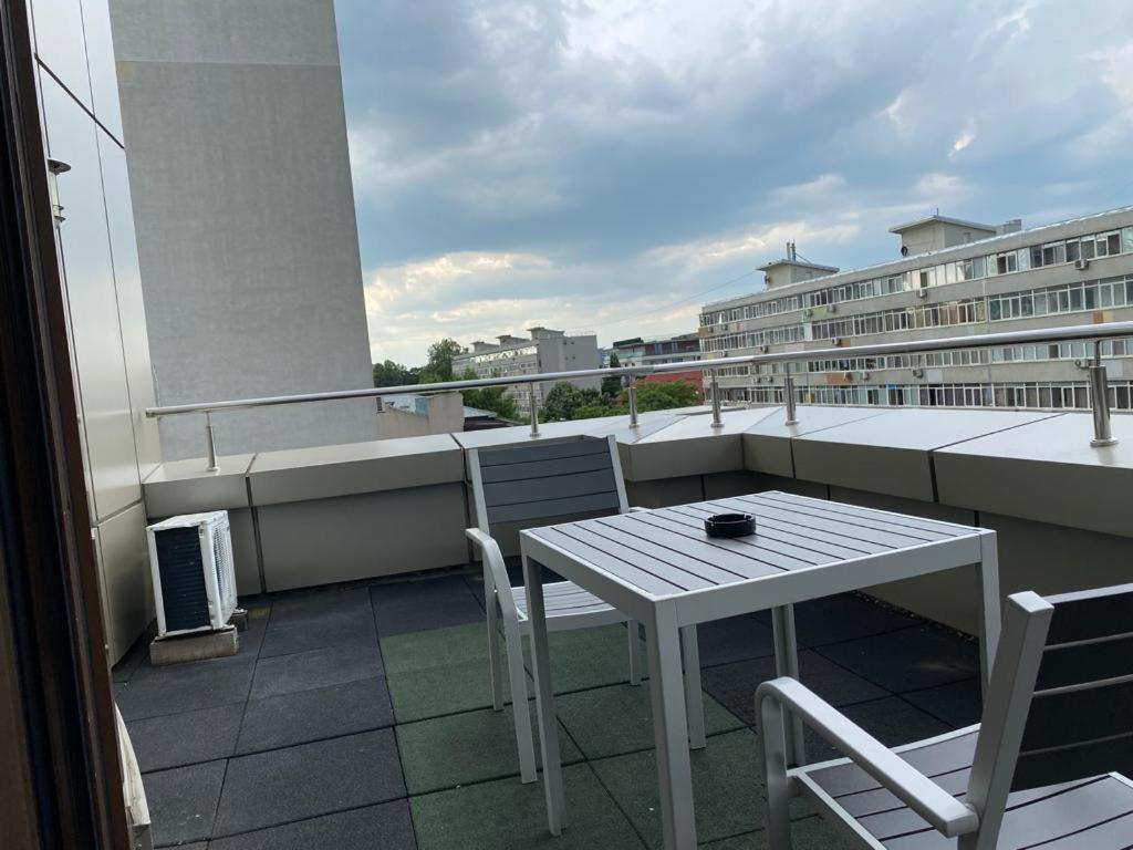 Samaa Hotel Bucureşti Ngoại thất bức ảnh