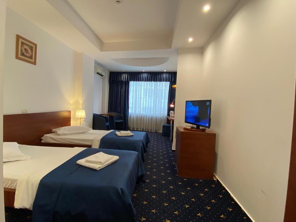 Samaa Hotel Bucureşti Ngoại thất bức ảnh