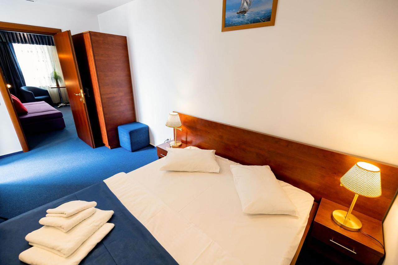 Samaa Hotel Bucureşti Ngoại thất bức ảnh