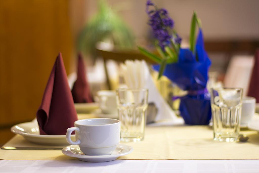 Samaa Hotel Bucureşti Ngoại thất bức ảnh